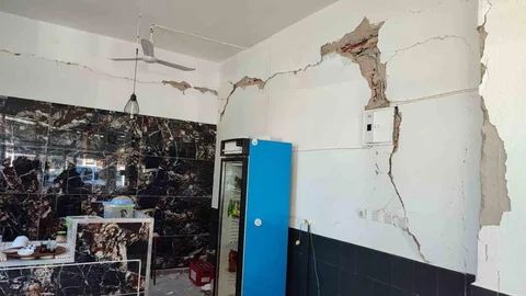 Buldan'da 5.1 Büyüklüğünde Deprem Oldu