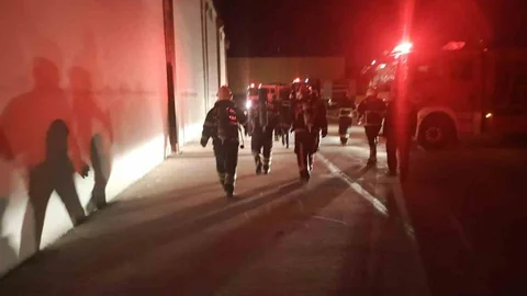 Şanlıurfa'da Tekstil Fabrikasında Yangın