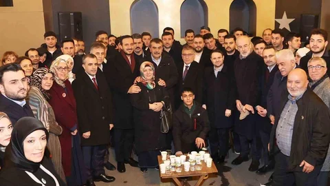 Bakanlar İstanbul’da Vatandaşlarla Buluştu