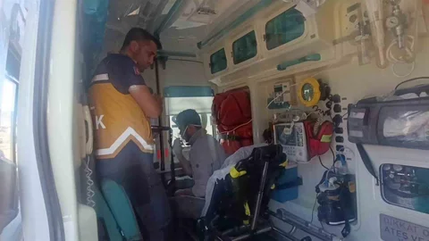 Antalya'da Tur Teknesinde Yangın Çıktı