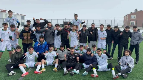 Kars 36 Spor U16 Takımı Şampiyon Oldu