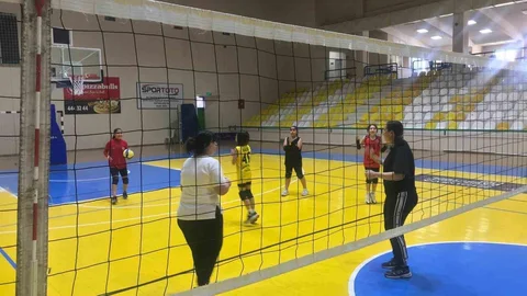 Burhaniye'de Kadınlar Günü Turnuvası