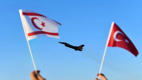 Kuzey Kıbrıs'a Ziyaret Mesajı Geldi