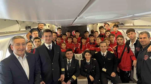 Kuşadası Spor Kulübü Sporcuları Türkiye'ye Döndü