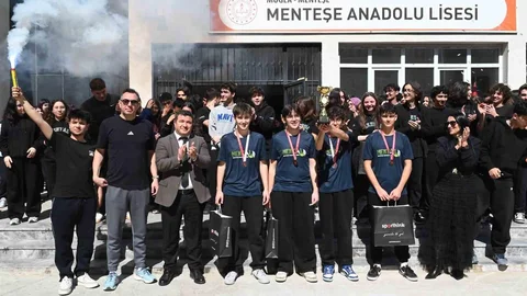 Muğla Menteşe Anadolu Lisesi'nde Tören Düzenlendi