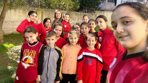 Körfez'de Çocuklar Sporla Yeteneklerini Geliştiriyor