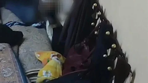 Firari Hükümlü Halıların Arasında Yakalandı