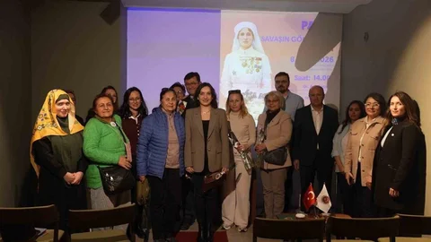 Çanakkale'de Kadın Paneli Düzenlendi