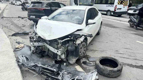 Sarıyer'de Zincirleme Trafik Kazası