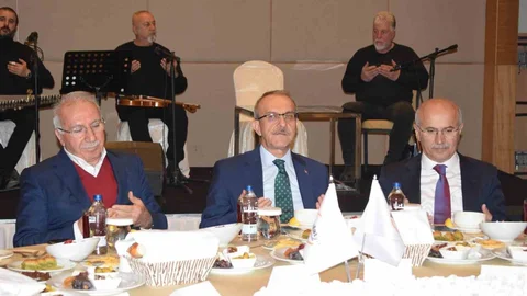 Malatya'da Geleneksel İftar Programı Yoğun İlgi Gördü