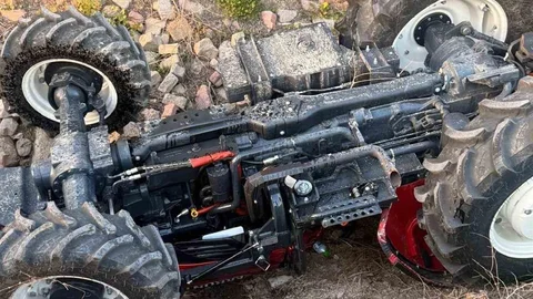 Tarsus'ta Traktör Devrildi, 1 Ölü