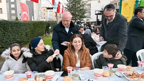 Kestel'de Sokak İftarı Düzenlendi