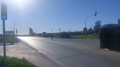 Antalya'da Muz Yüklü Kamyon Kazası