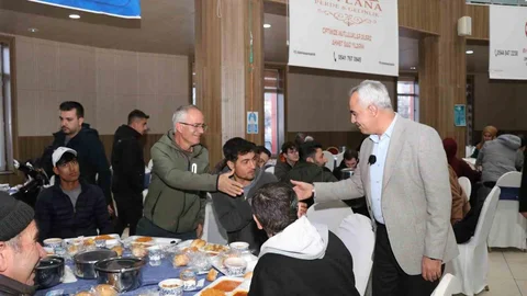 Oltu'da Geleneksel İftar Programı