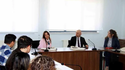 Kütahya'daki DPÜ Öğrencileri Sanayiyle Buluştu