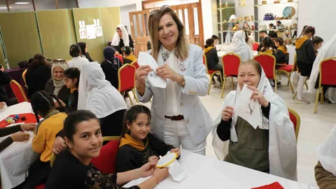 Nineler ve Torunlar Bayram Geleneğinde Buluştu