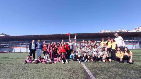 Aydın’da Küçükler Futbol Turnuvası Sonuçlandı