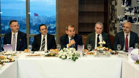 Dursun Özbek: "Galatasaray'ı Avrupa'nın 5 Büyük Kulübünden Biri Yapmak İstiyorum"