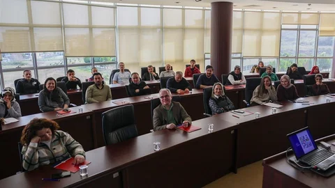 Ondokuz Mayıs Üniversitesi'nde Eğitimler Devam Ediyor