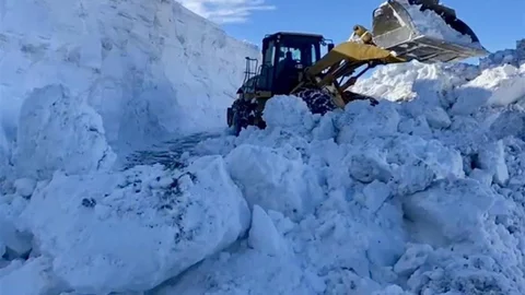Muş'ta Mahsur Kalanlar Kurtarıldı
