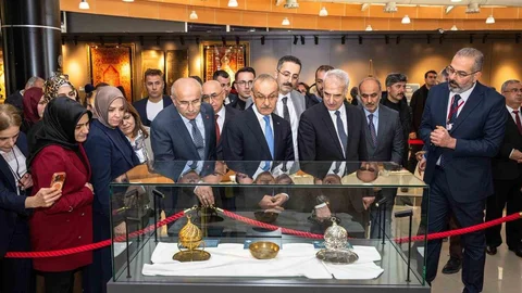 Kutsal Emanetler Malatya'da Sergilendi