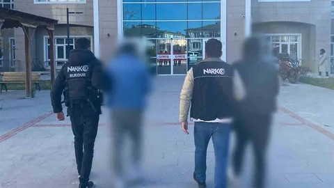 Burdur'da Uyuşturucu Operasyonları Yapıldı