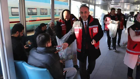 Konya'da İftar İkramı Yapıldı