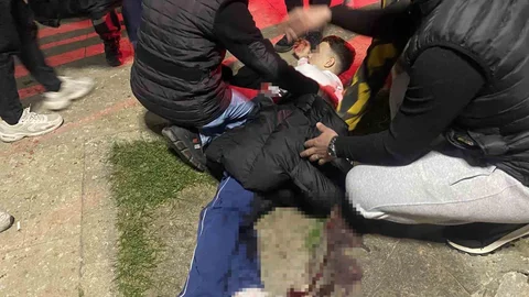 Bursa'da Parkta Bıçaklı Kavga Yaşandı