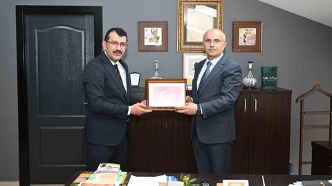 Türk Yerel Hizmet-Sen Genel Başkanı Malatya'da