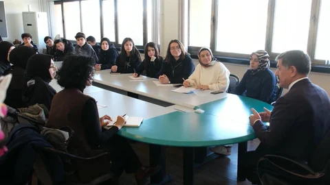 Lise Öğrencileri Çevre Bilincini Geliştiriyor