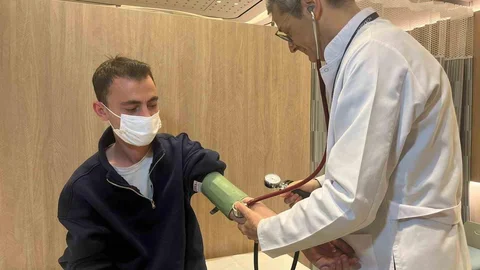 Kronik Böbrek Hastalığı Riskini Artıran Faktörler İzmir'de İnceleniyor