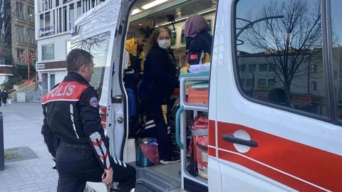 Bolu'da Cadde Ortasında Kesikler Attı