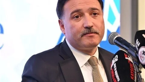 Kayseri'de İstiklal Marşı'nın 105. Yıldönümü Kutlandı