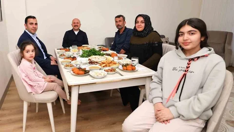 Gölbaşı'nda Gönül Sofrasında İftar