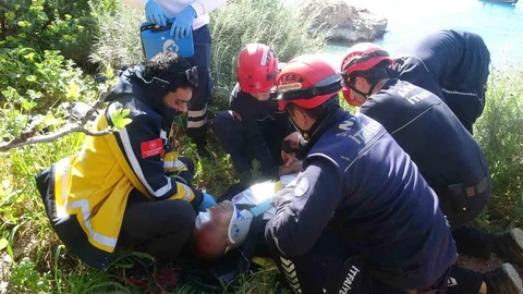 Antalya'da Falezlerden Düşme Olayı