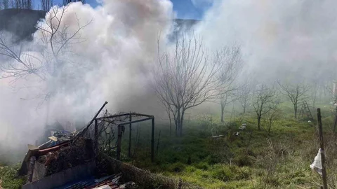 Bilecik'te Bağ Evinde Yangın Çıktı