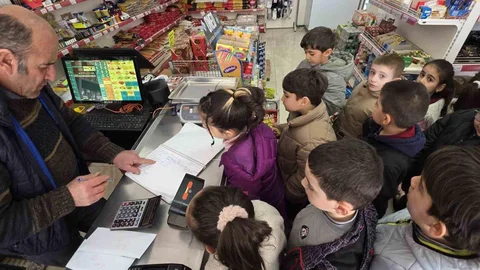 Adıyaman'da Öğrencilerden Anlamlı Dayanışma