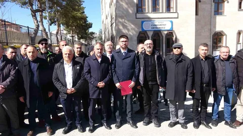 Yozgat'ta Okul Müdürüne Destek Gösterisi