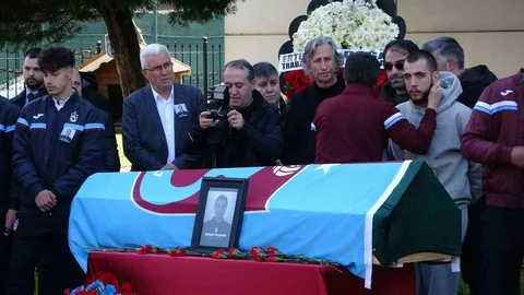 Trabzonspor'da Orhan Kaynak İçin Tören Yapıldı