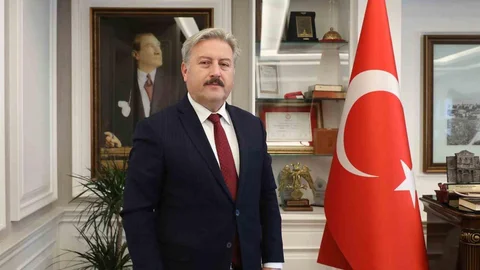 Kayseri'de İstiklal Marşı Kutlandı