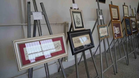 Niğde'de Sanat Sergisi Açıldı