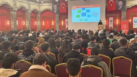 Fırat Üniversitesi'nde Kadına Yönelik Şiddet Eğitimi