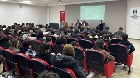 Kamu Temsilcileri Sakarya'da Öğrencilerle Buluştu