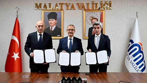 Malatya'da 32 Derslikli Lise Protokolü İmzalandı