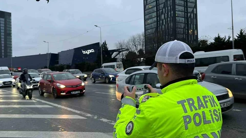 Ümraniye'de Dron Destekli Uygulama Yapıldı