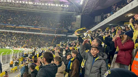Depremzedeler Süper Lig ile Moral Buldu