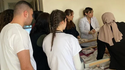 Aydın'da Yara Bakımı Eğitimi Uygulandı