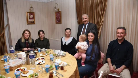 Balıkesir'de İftar Sofrası Buluşması