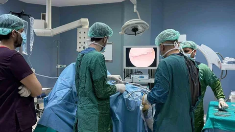 Kahta Devlet Hastanesi'nde Menisküs Ameliyatı Başarıyla Yapıldı