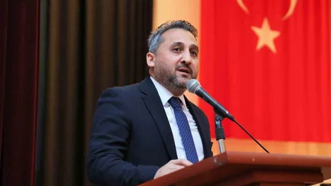 İzmir'de Türkiye-Azerbaycan Kardeşliğine Tepki